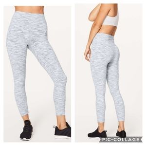 (SOLD) Wunder Under Lululemon Leggings